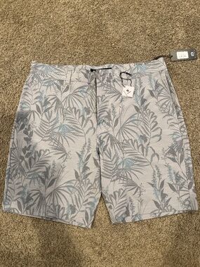 Travis Mathew Short